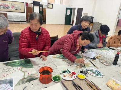 西安市雁塔區(qū)文化館開展文化培訓(xùn)進(jìn)社區(qū)活動(dòng) 促進(jìn)文化藝術(shù)交流